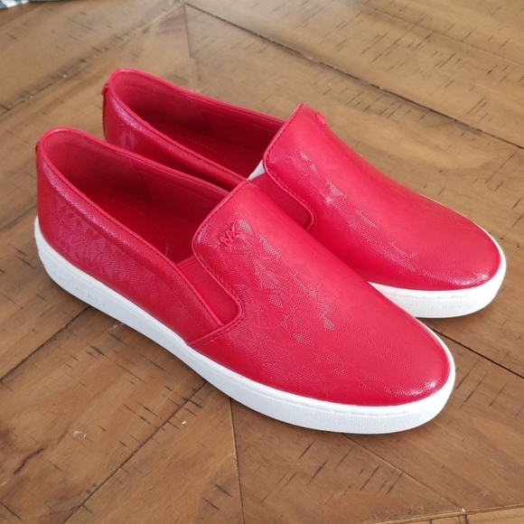 michael kors keaton slip on red